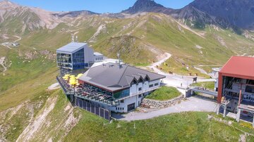Alp Trida Sattel - Drohne (12).jpg