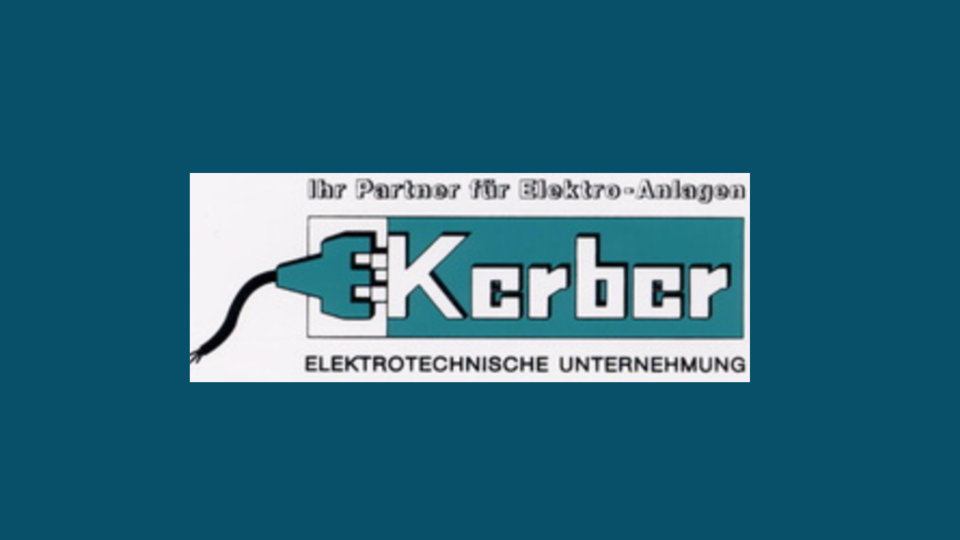 Ein Logo einer elektrotechnischen Unternehmensberatung. Es zeigt den Schriftzug "Kerbcr" mit einem Stecker und der Beschreibung "Ihr Partner für Elektro-Anlagen".